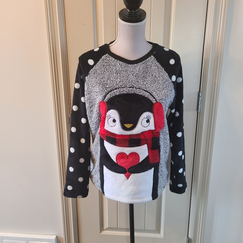 Penguin Design Black and White Sweater